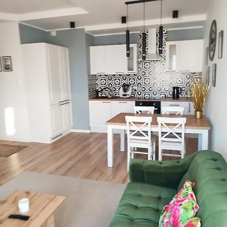 Seaview Apartment *